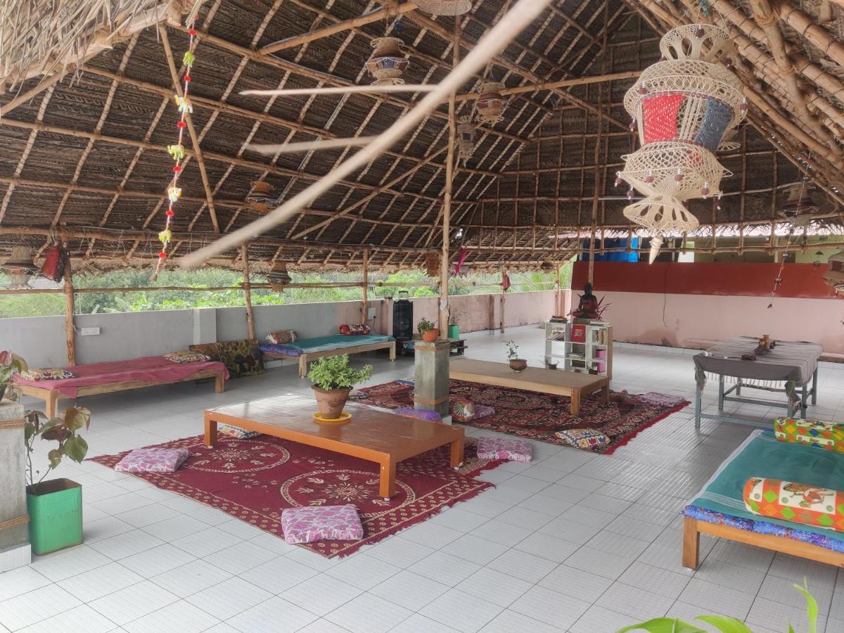 Woodpacker Hostel Auroville Pondicherry Kültér fotó