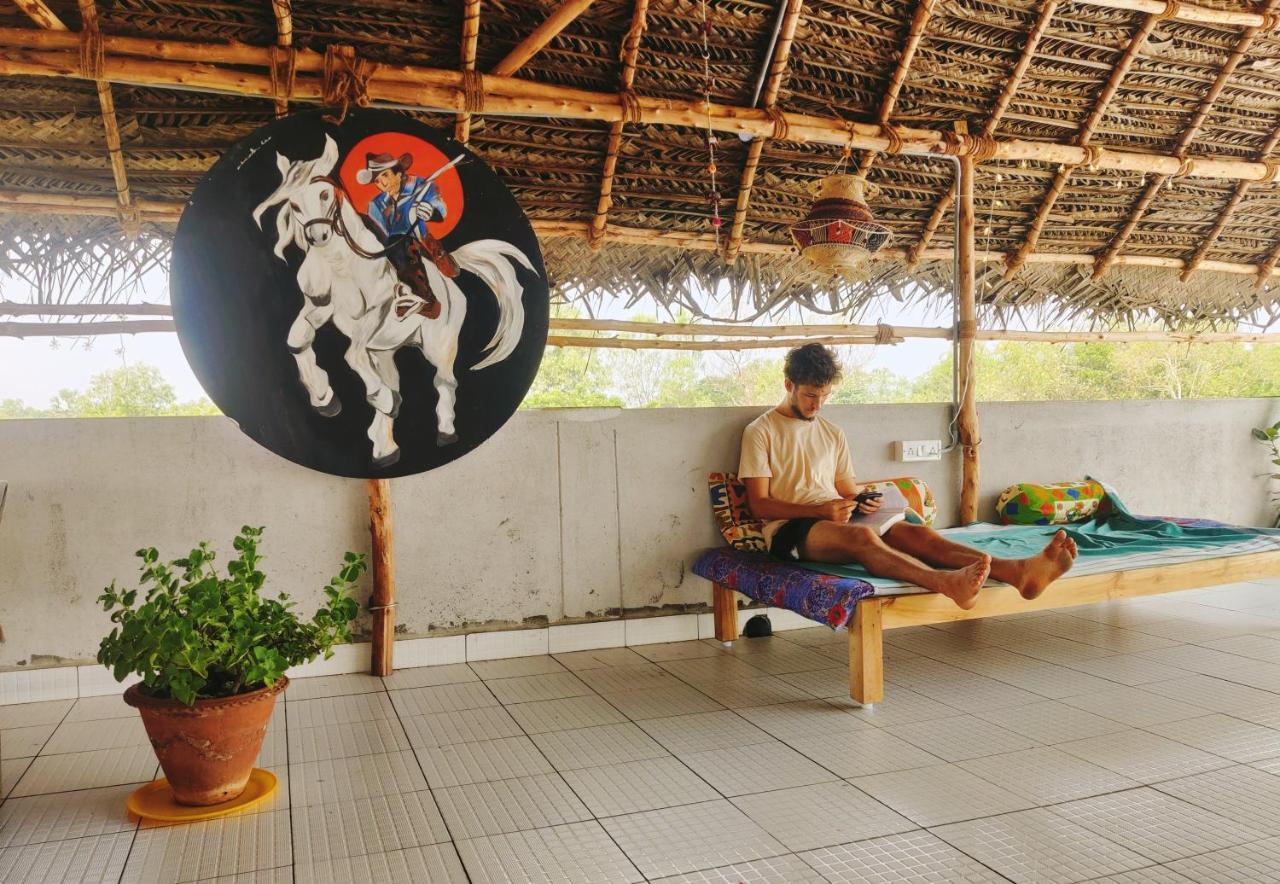 Woodpacker Hostel Auroville Pondicherry Kültér fotó