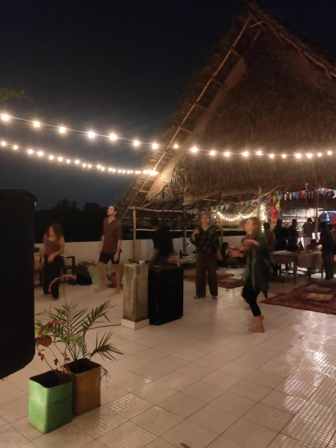 Woodpacker Hostel Auroville Pondicherry Kültér fotó